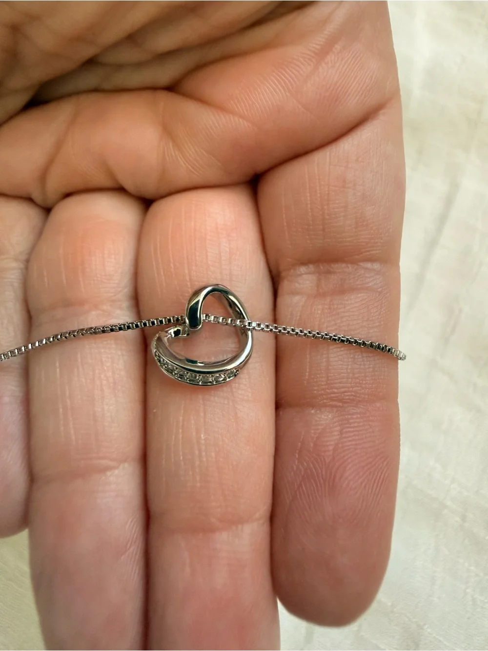 Sterling Silver Heart Pendant Necklace in Silver